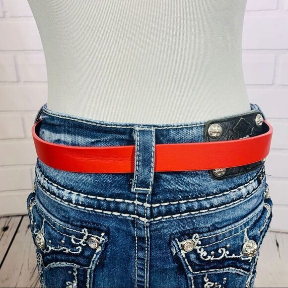 Express Red & Black Reversible Oval Buckle Belt- M - Picture 6 of 14